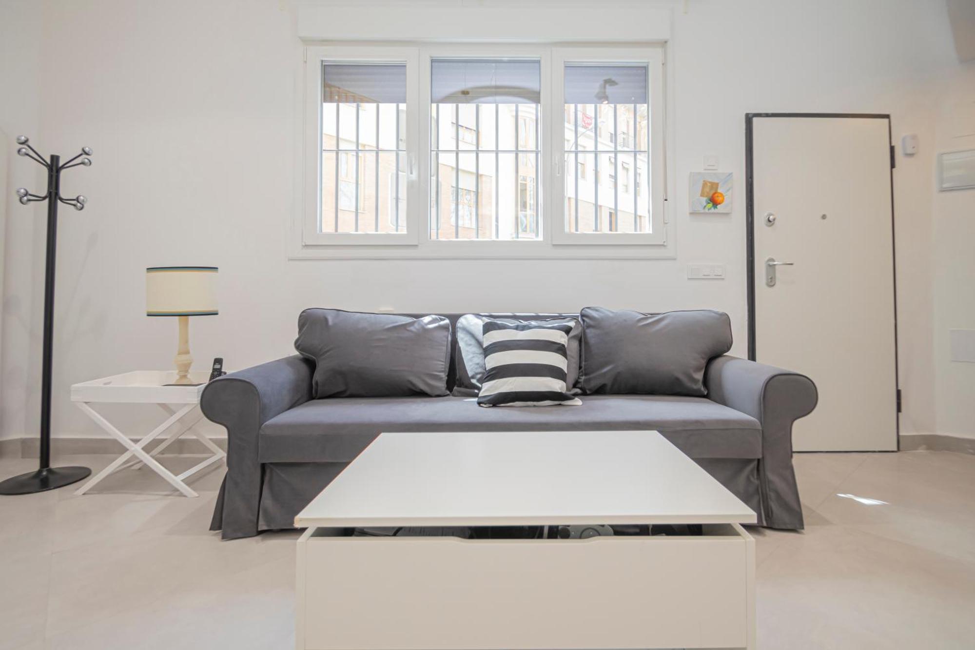 New Luxury And Sunny 2br Premium Spot Apartment Seville